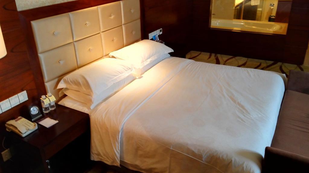 Ziguangyuan Hotel Jilin Esterno foto